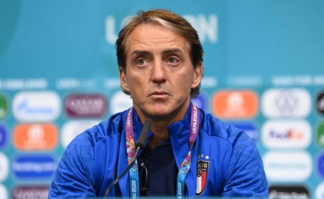 世界杯手机直播软件-曼奇尼：意式传控不一样 骂因莫比莱是因为他重要